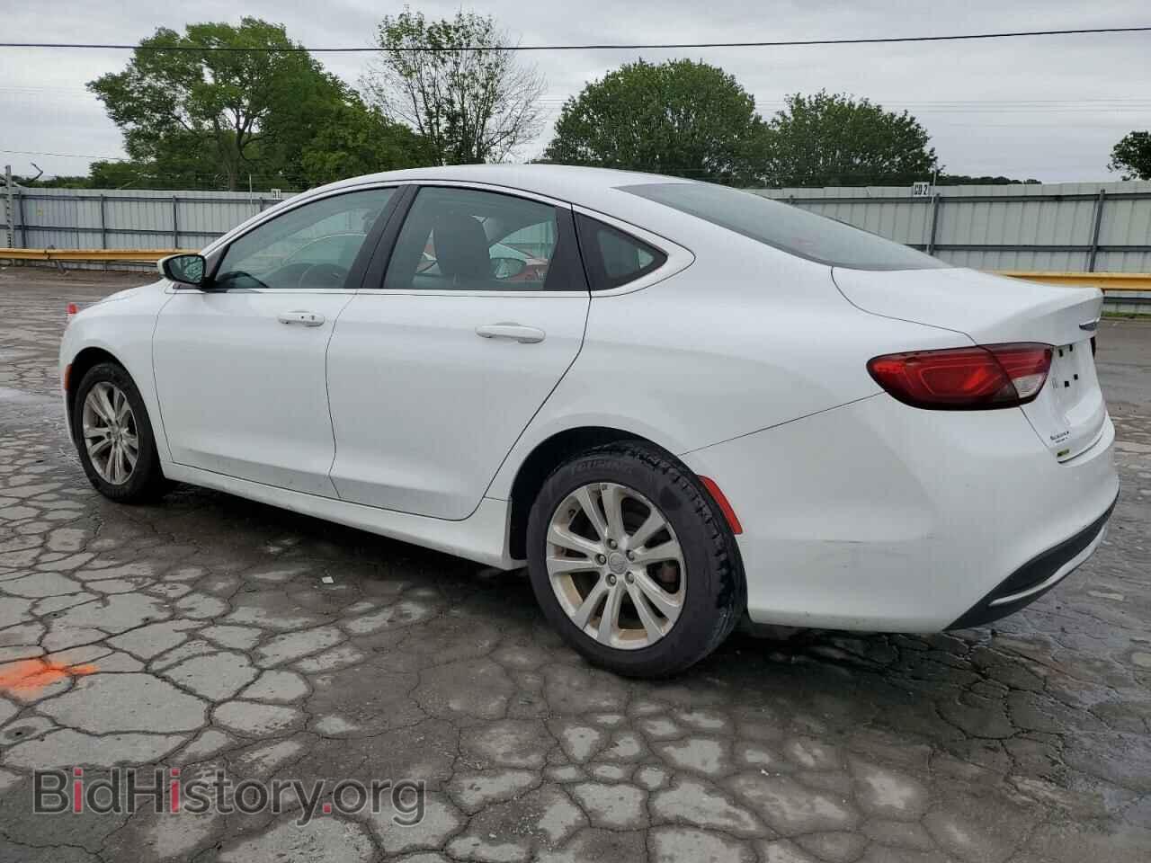 2015 CHRYSLER 200 - VIN: 1C3CCCABXFN579715 - Фото 2