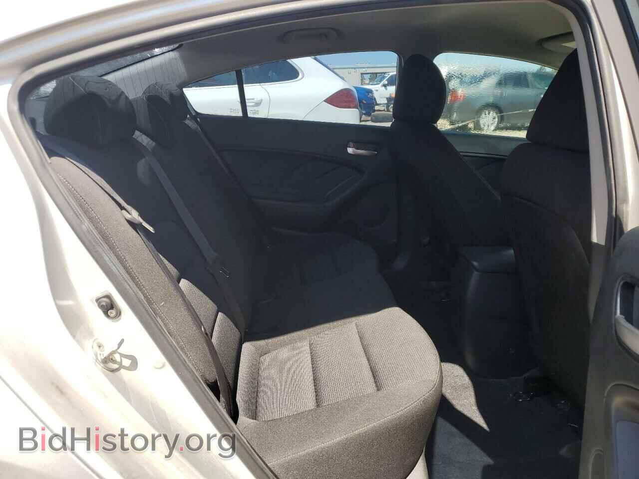 2017 KIA FORTE - VIN: 3KPFK4A78HE022919 - Фото 10