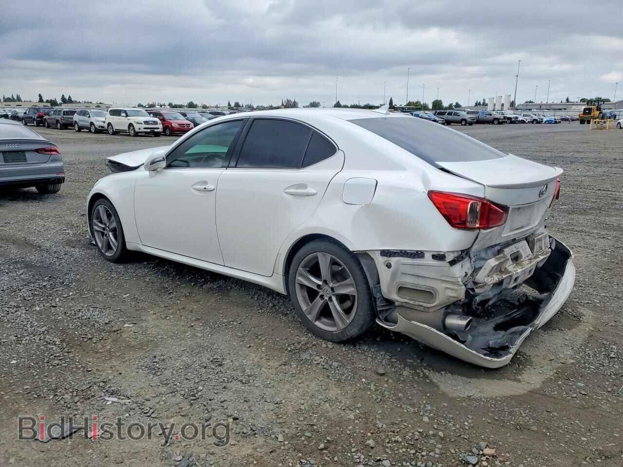 2012 LEXUS IS - VIN: JTHBF5C27C2102369 - Photo 2