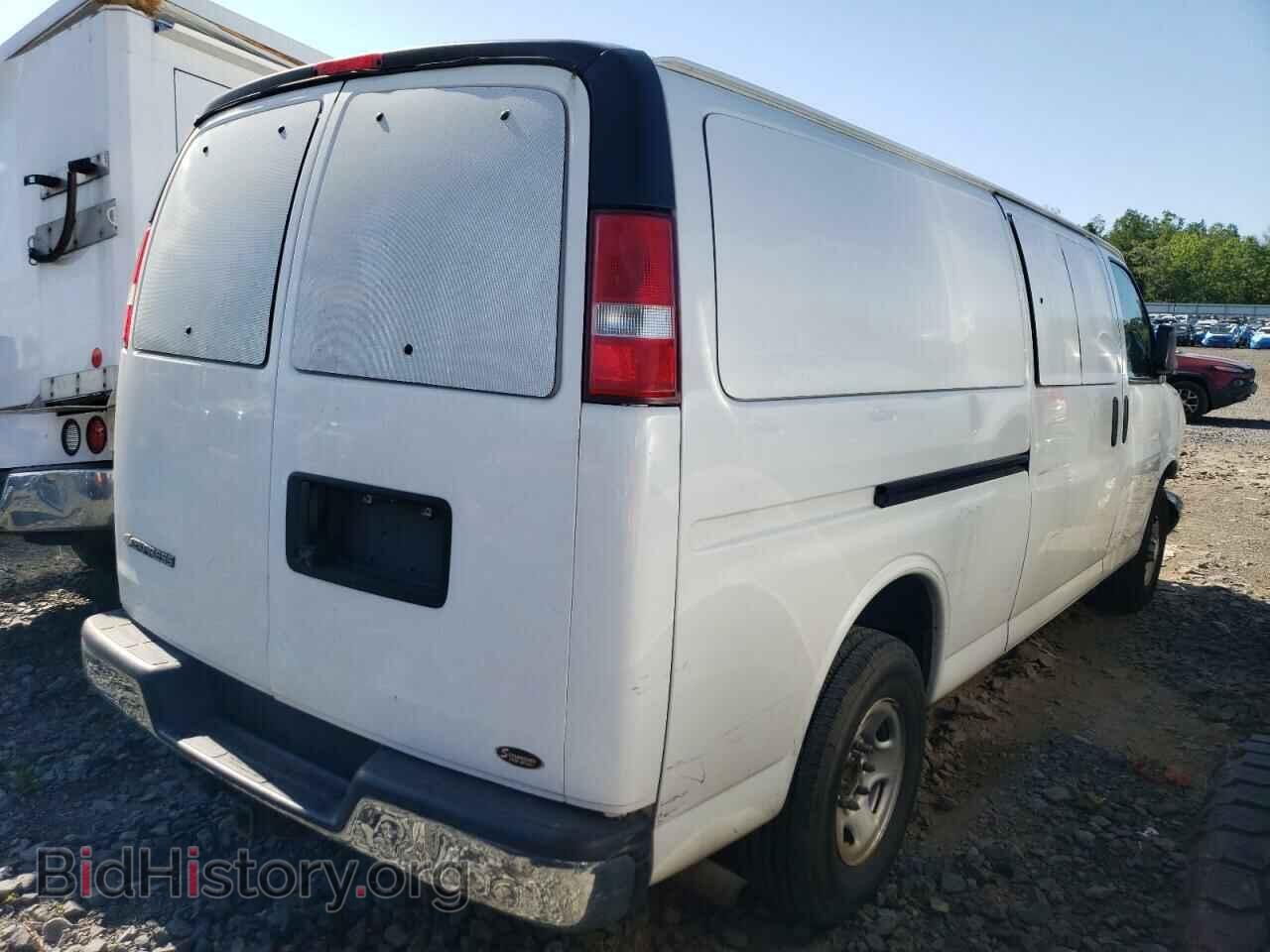 2017 CHEVROLET EXPRESS - VIN: 1GAZGPFF8H1124989 - Фото 3