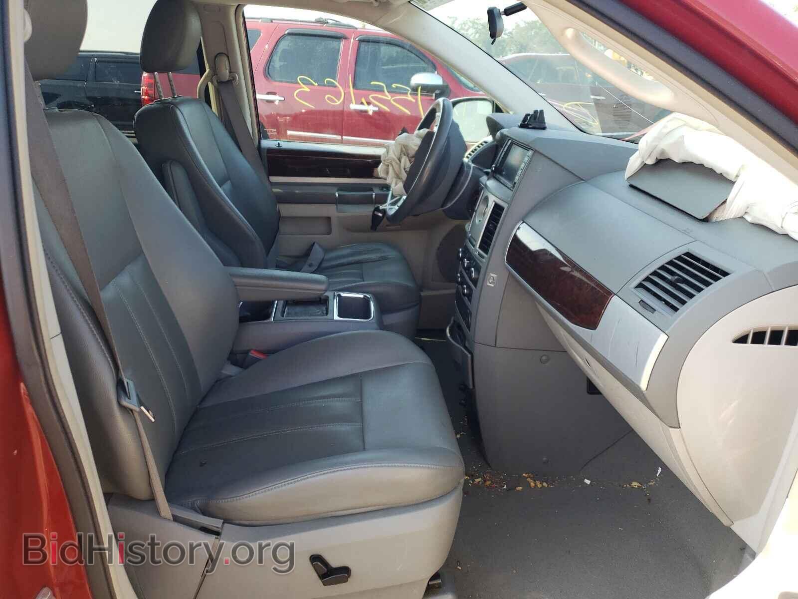 2010 CHRYSLER MINIVAN - VIN: 2A4RR5D13AR157049 - Photo 5