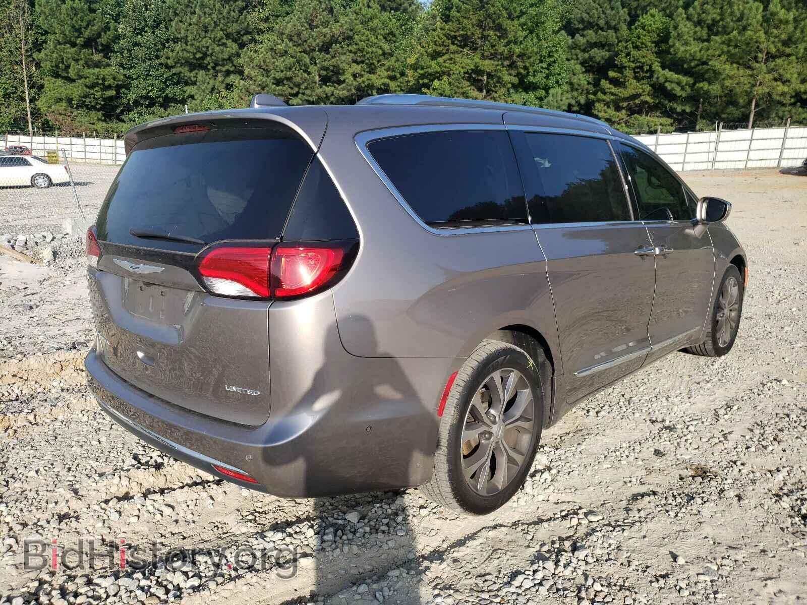 2017 CHRYSLER PACIFICA - VIN: 2C4RC1GG0HR643229 - Фото 4
