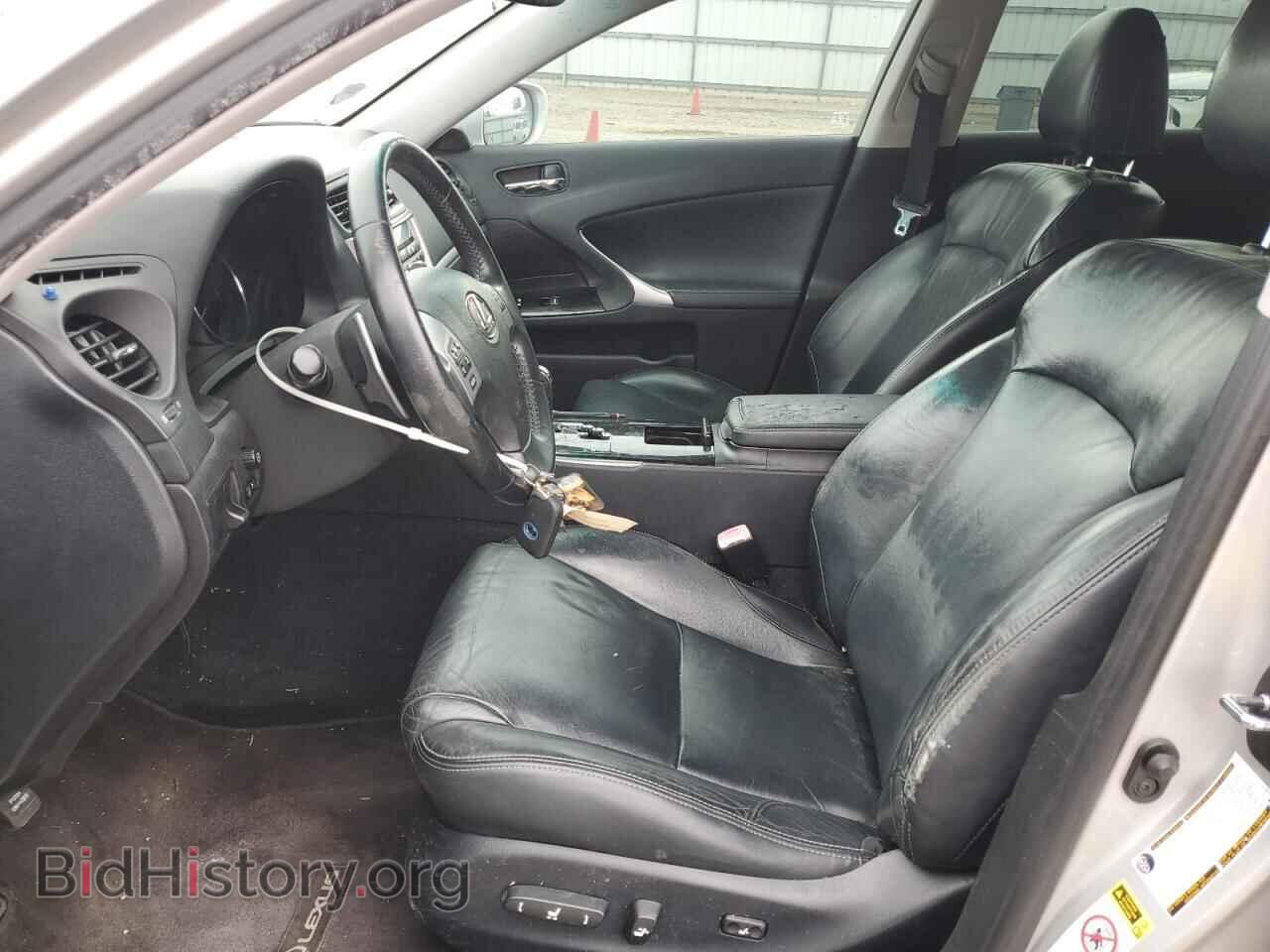 2011 LEXUS IS - VIN: JTHBF5C20B5143388 - Photo 7