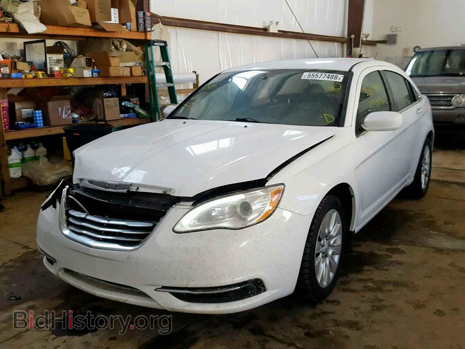 2013 CHRYSLER 200 - VIN: 1C3CCBAB7DN512500 - Фото 2