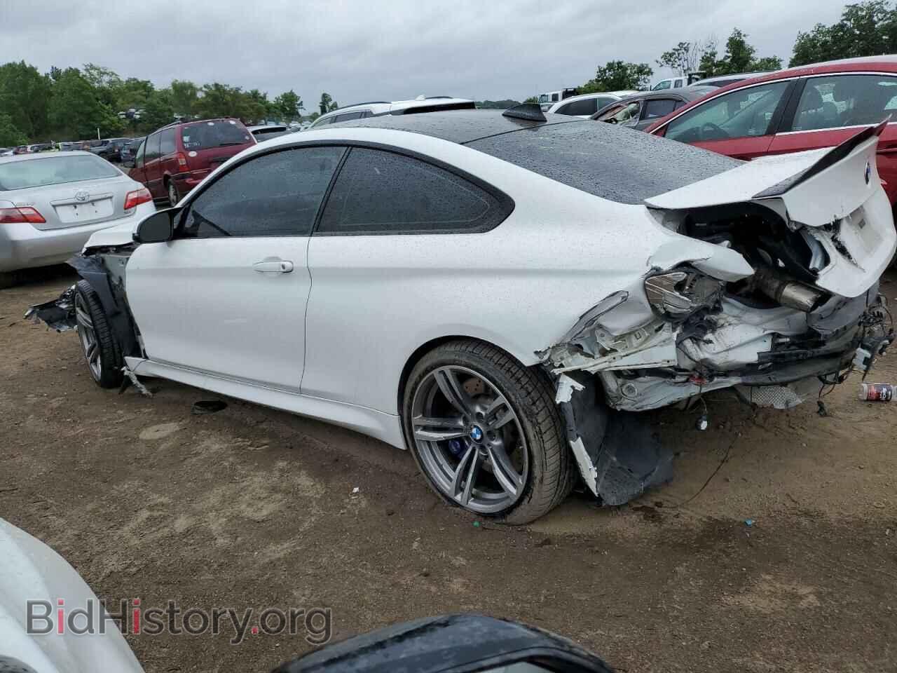 2015 BMW M4 - VIN: WBS3R9C59FK330529 - Фото 2