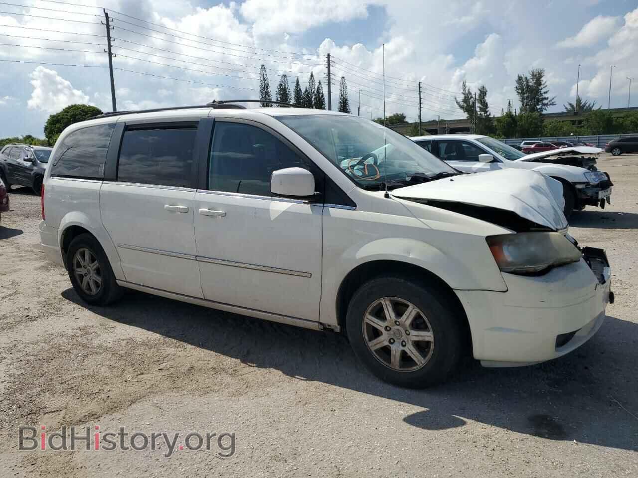 2010 CHRYSLER MINIVAN - VIN: 2A4RR5D14AR501049 - Фото 4