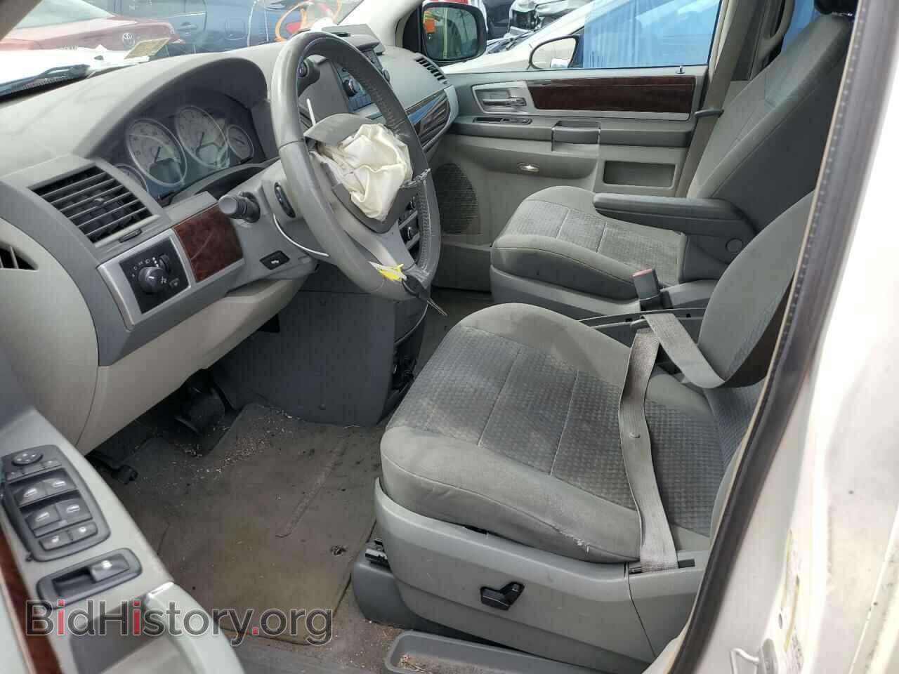 2010 CHRYSLER MINIVAN - VIN: 2A4RR5D14AR501049 - Фото 7