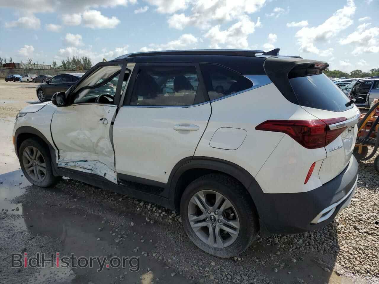 2021 KIA SELTOS - VIN: KNDEU2AA7M7077278 - Фото 2