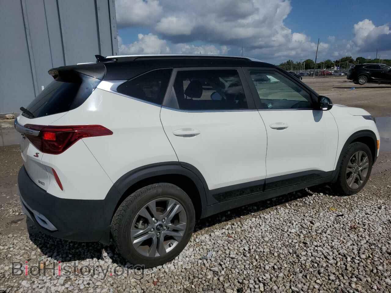 2021 KIA SELTOS - VIN: KNDEU2AA7M7077278 - Фото 3