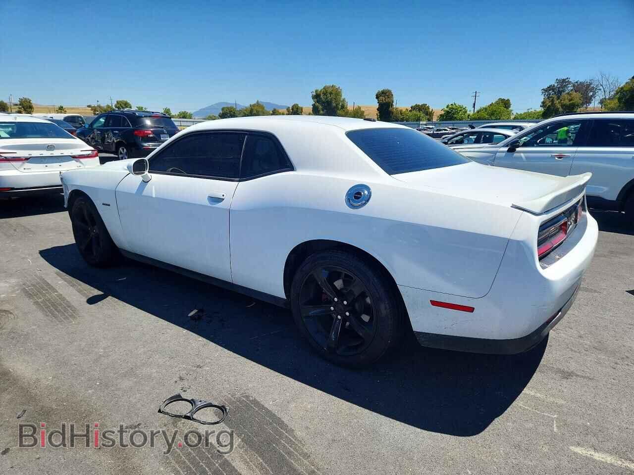 2018 DODGE CHALLENGER - VIN: 2C3CDZAG2JH245837 - Photo 2