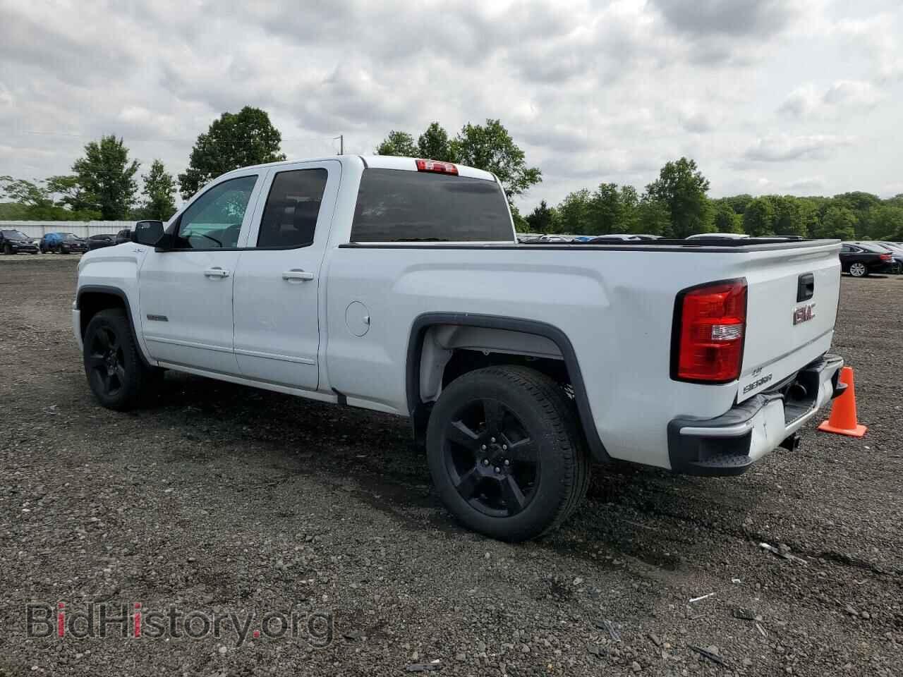 2018 GMC All Models - VIN: 1GTV2LEC7JZ351604 - Фото 2