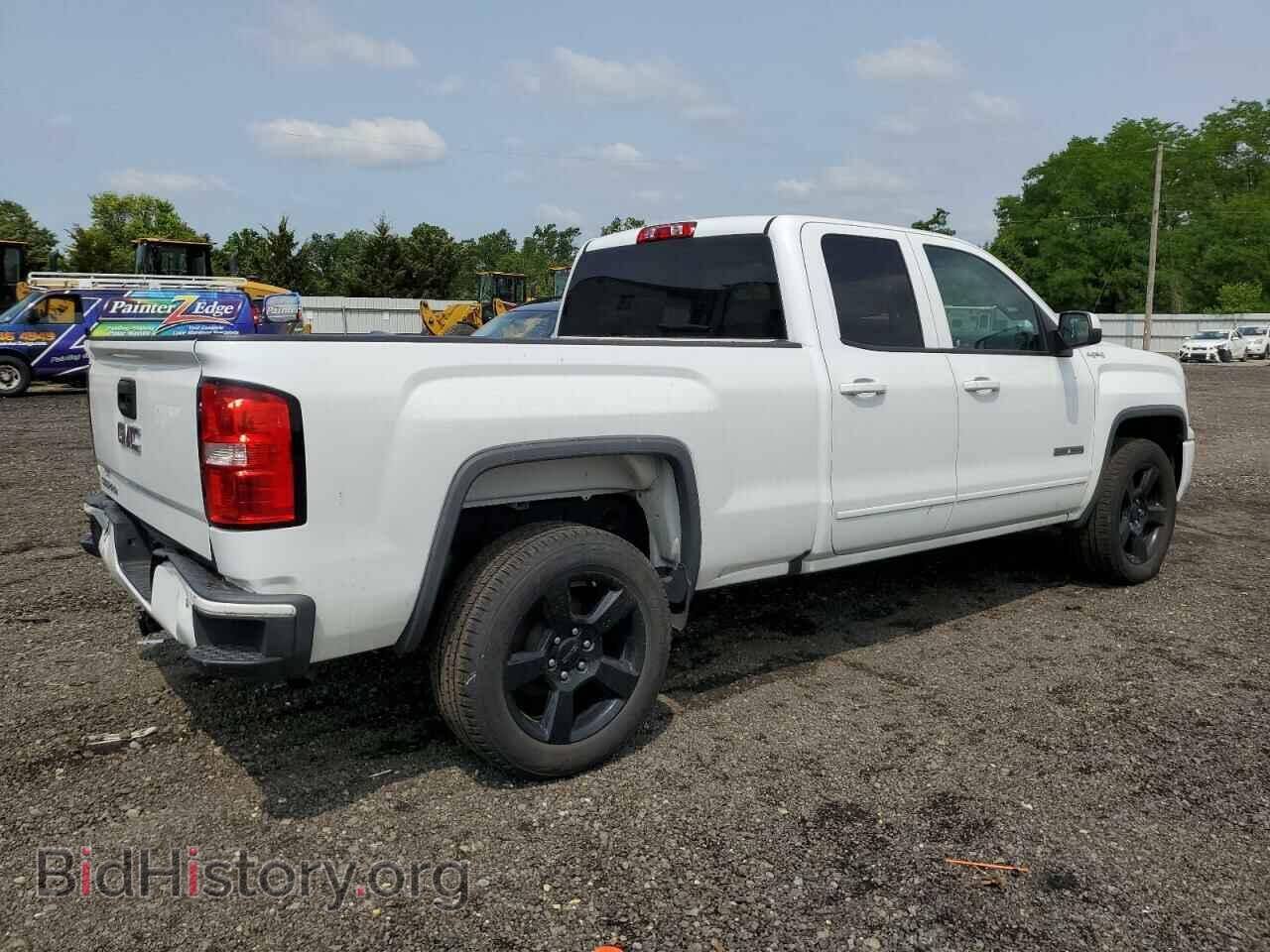 2018 GMC All Models - VIN: 1GTV2LEC7JZ351604 - Фото 3