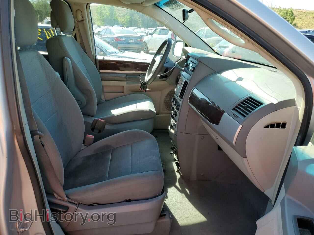 2010 CHRYSLER MINIVAN - VIN: 2A4RR5D14AR346258 - Photo 5