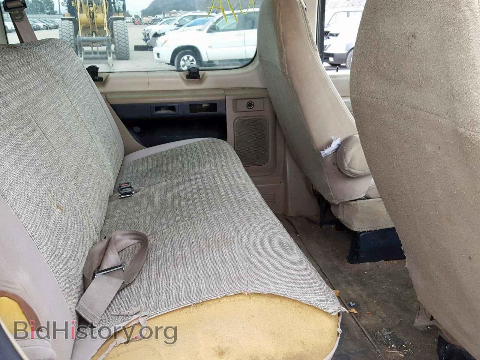 2004 FORD ECONOLINE - VIN: 1FBNE31L04HA69185 - Photo 6