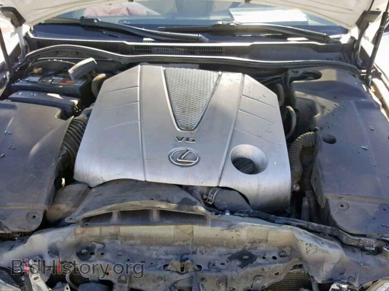 2012 Lexus IS (VIN JTHBE5C27C5031045) — фото 7 из 10