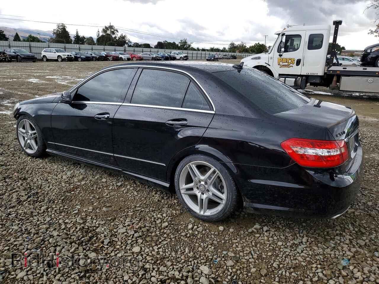 2011 MERCEDES-BENZ E-CLASS - VIN: WDDHF7CB6BA304329 - Photo 2