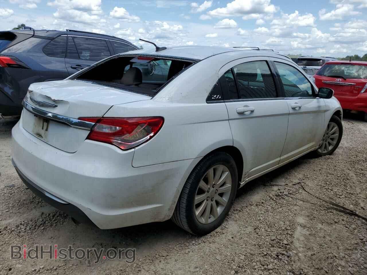 2011 CHRYSLER 200 - VIN: 1C3BC1FB2BN549630 - Photo 3