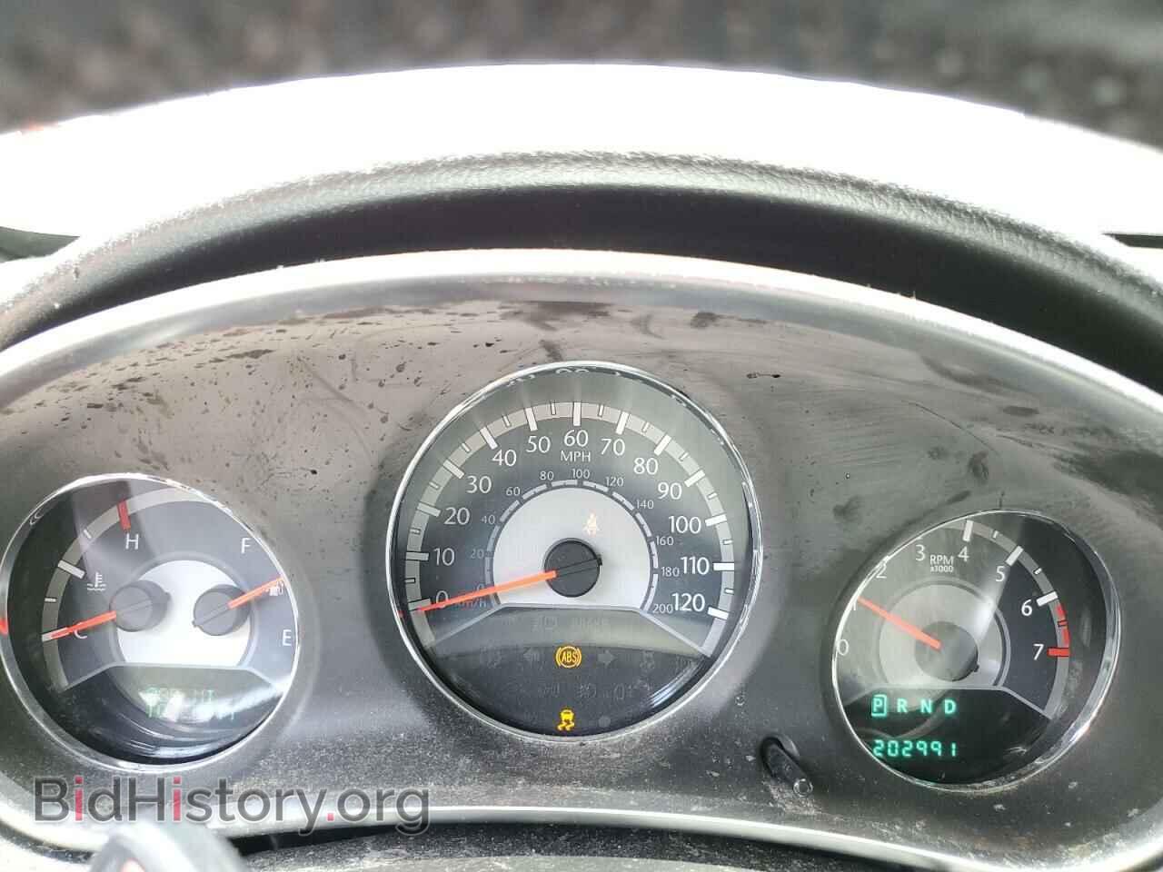 2011 CHRYSLER 200 - VIN: 1C3BC1FB2BN549630 - Photo 9
