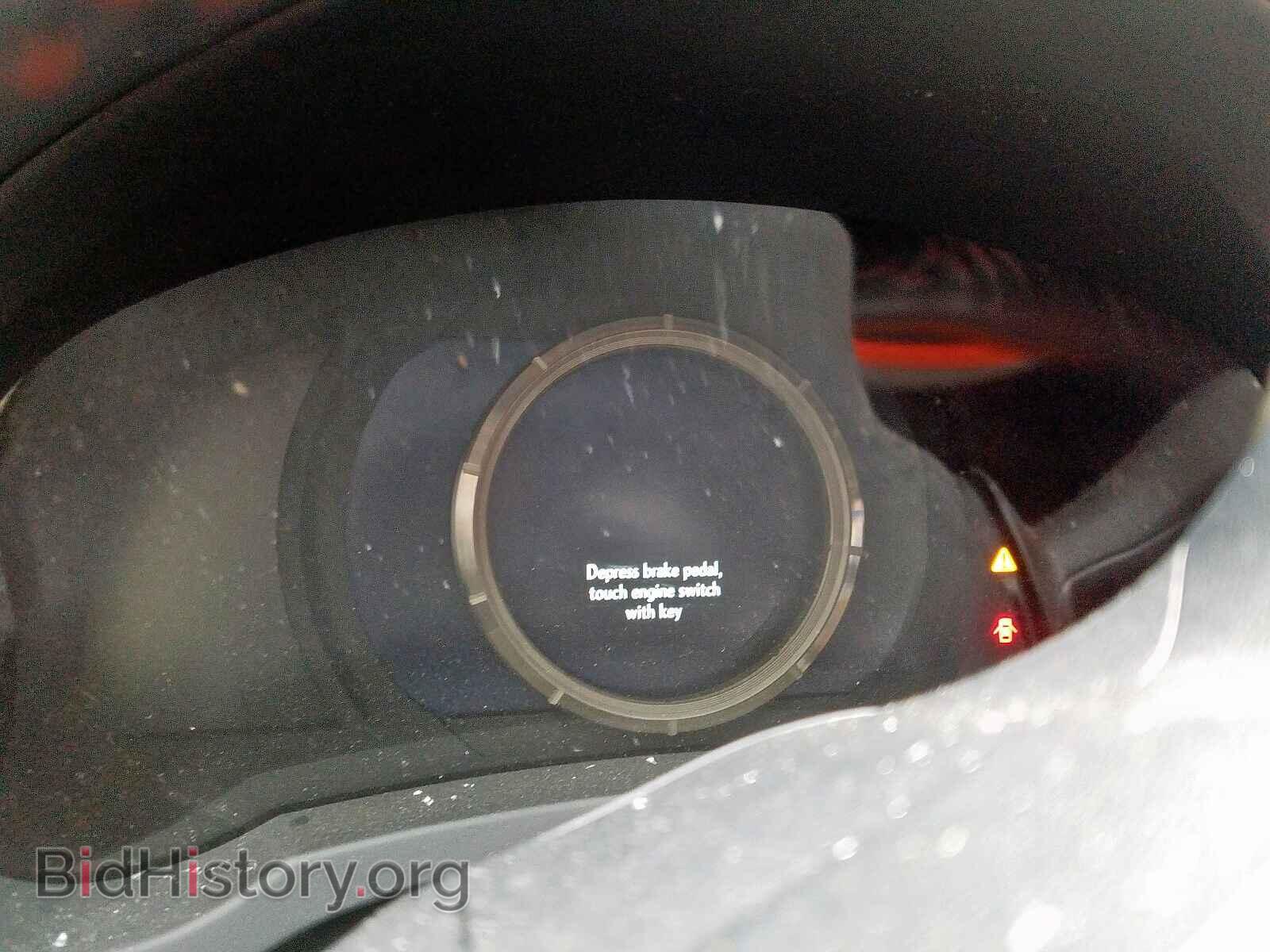 2016 LEXUS RC - VIN: JTHHA5BCXG5002371 - Фото 8