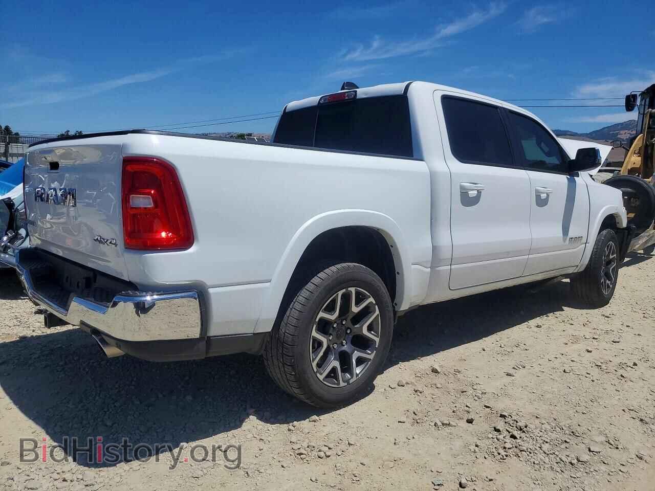 2025 RAM 1500 - VIN: 1C6SRFJP1SN567876 - Фото 3