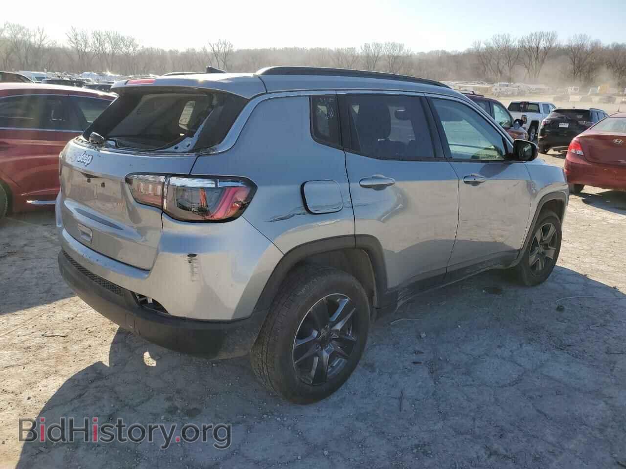 2022 JEEP COMPASS - VIN: 3C4NJDBB8NT106246 - Фото 3