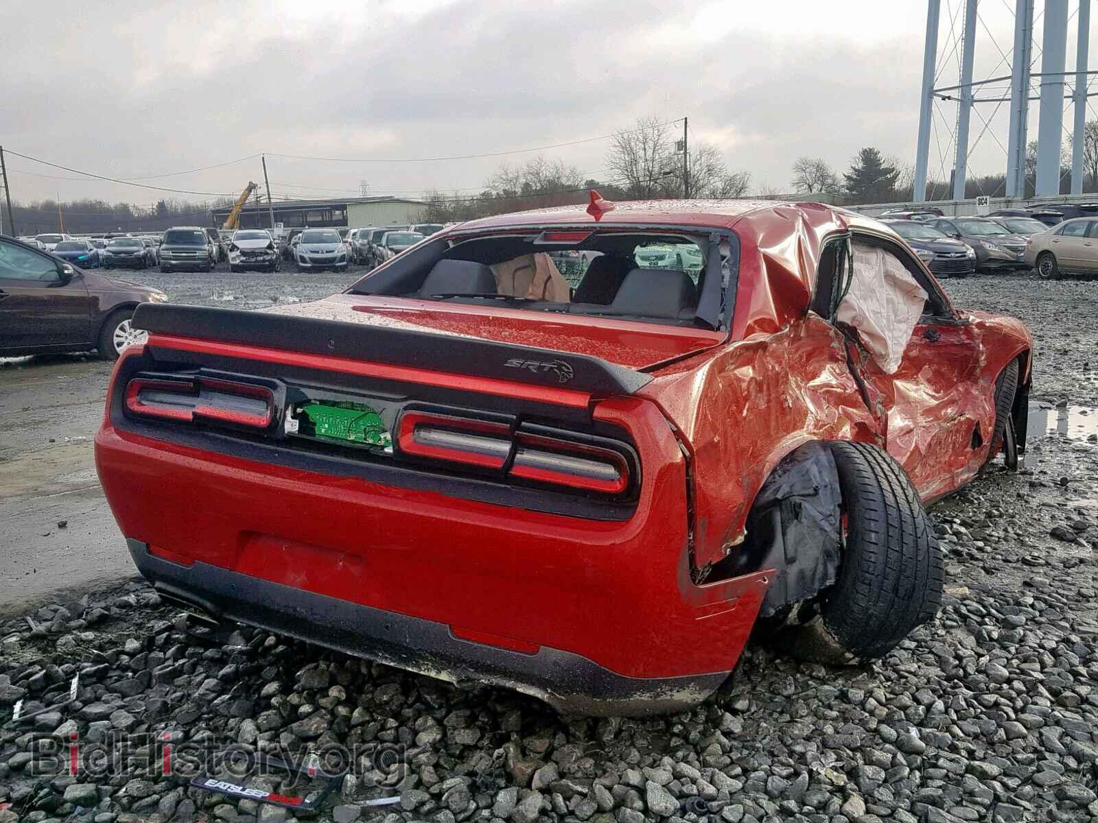 2018 DODGE CHALLENGER - VIN: 2C3CDZC93JH110543 - Фото 4
