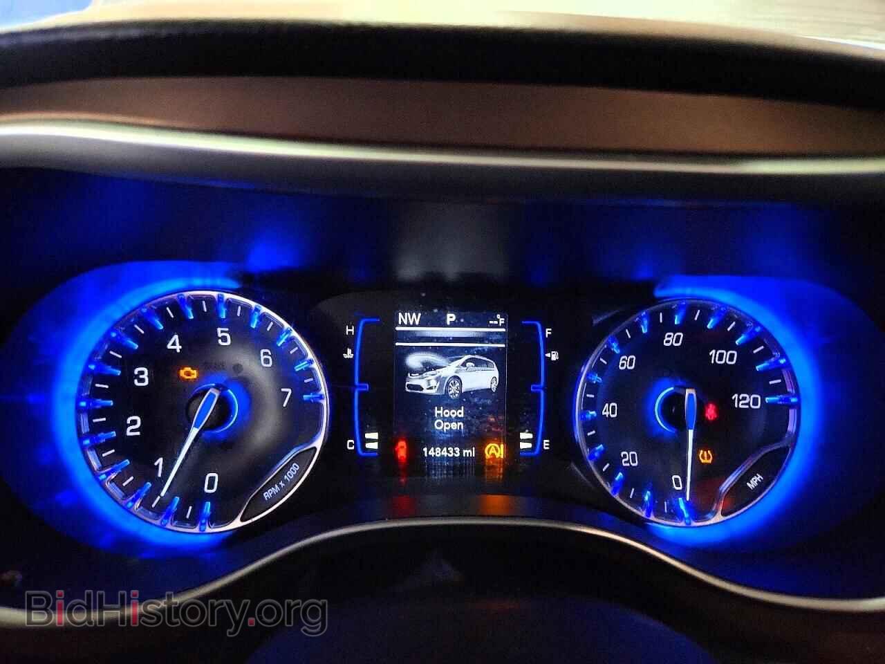 2018 CHRYSLER PACIFICA - VIN: 2C4RC1BG1JR120492 - Photo 9