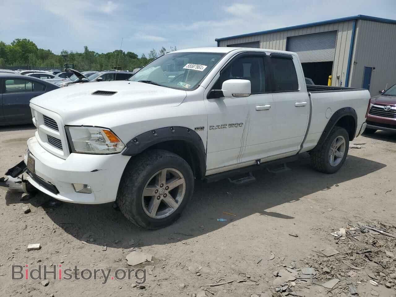Photo 1D7RV1GT0BS590504 - DODGE All Models 2011