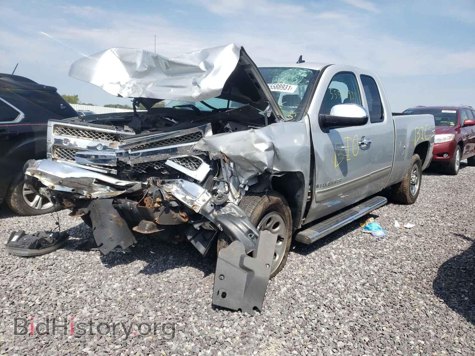 2013 CHEVROLET SILVERADO - VIN: 1GCRCREA6DZ413983 - Фото 2