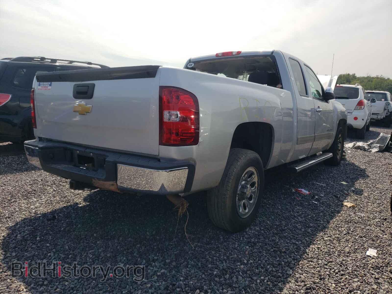 2013 CHEVROLET SILVERADO - VIN: 1GCRCREA6DZ413983 - Фото 4