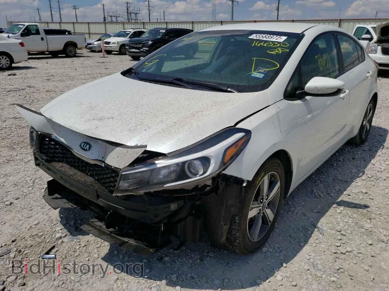 2018 KIA FORTE - VIN: 3KPFL4A78JE166330 - Фото 2
