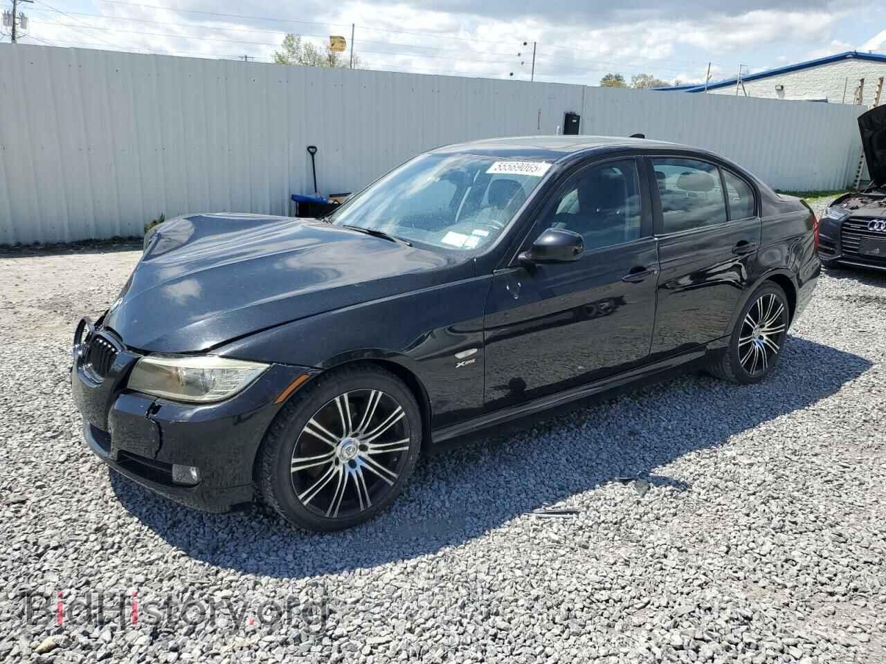 Photo WBAPK7C58BA970598 - BMW 3 SERIES 2011