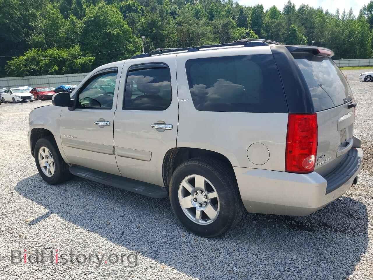 2009 GMC YUKON - VIN: 1GKEC33329R213713 - Фото 2