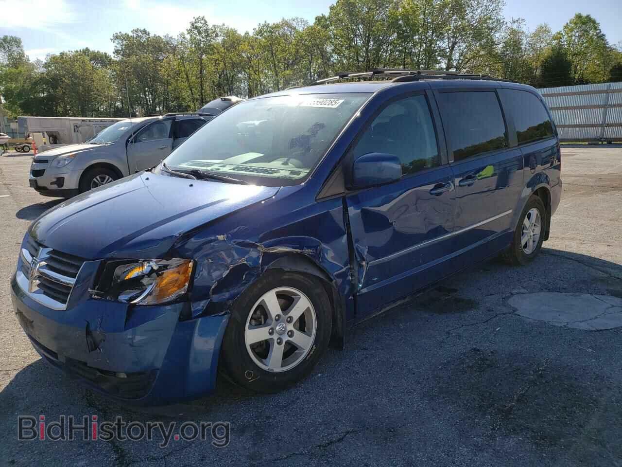 Фотография 2D4RN5DX1AR129775 - DODGE CARAVAN 2010