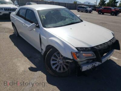 2012 Chrysler 300, белый — VIN 2C3CCAAG3CH166023, Copart