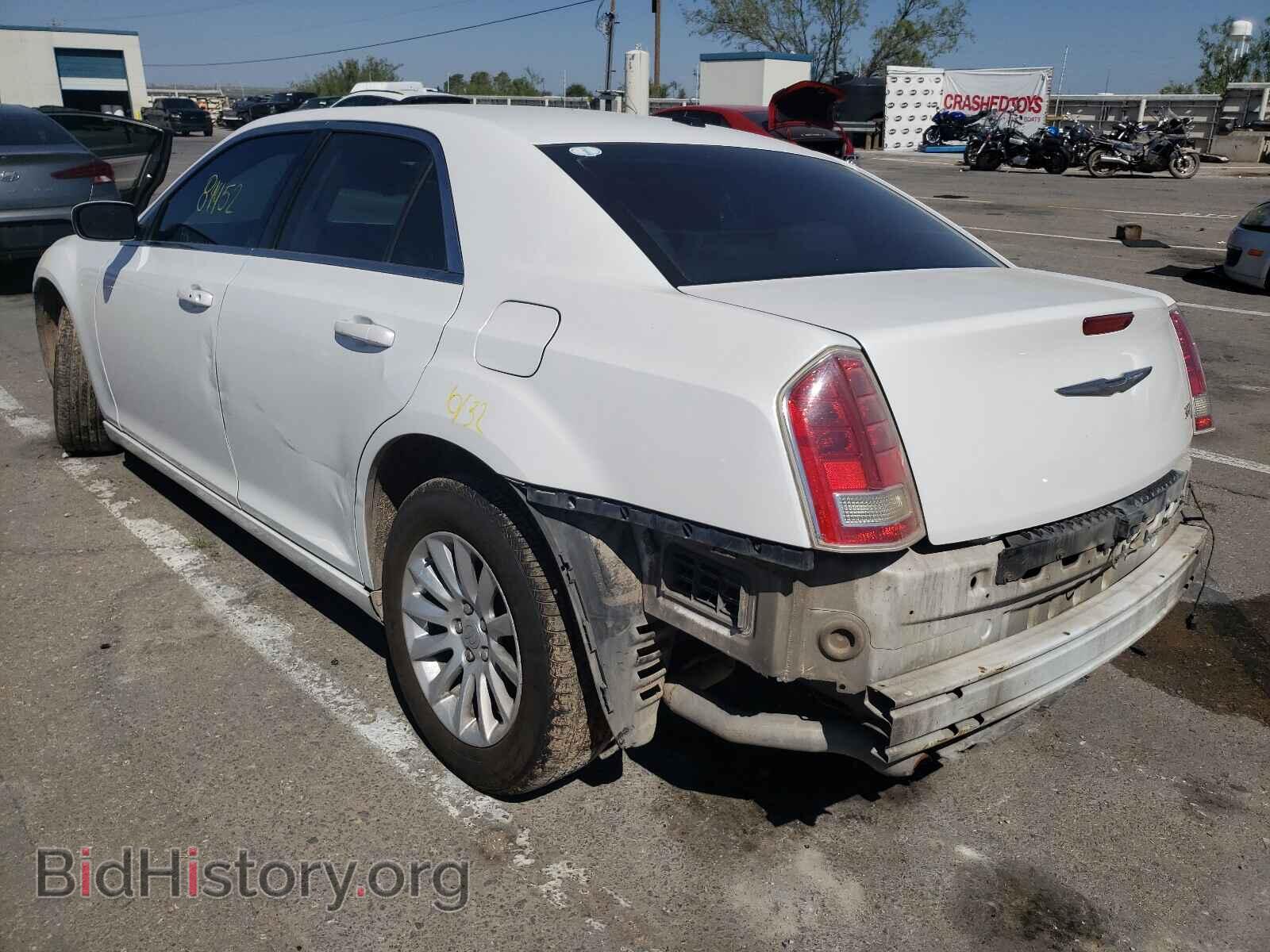 2012 CHRYSLER 300 - VIN: 2C3CCAAG3CH166023 - Фото 3