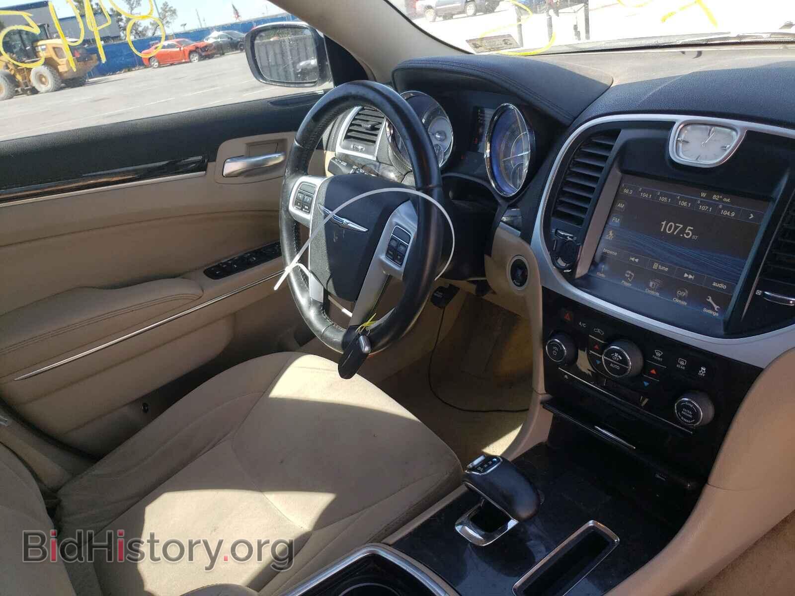 2012 CHRYSLER 300 - VIN: 2C3CCAAG3CH166023 - Фото 9