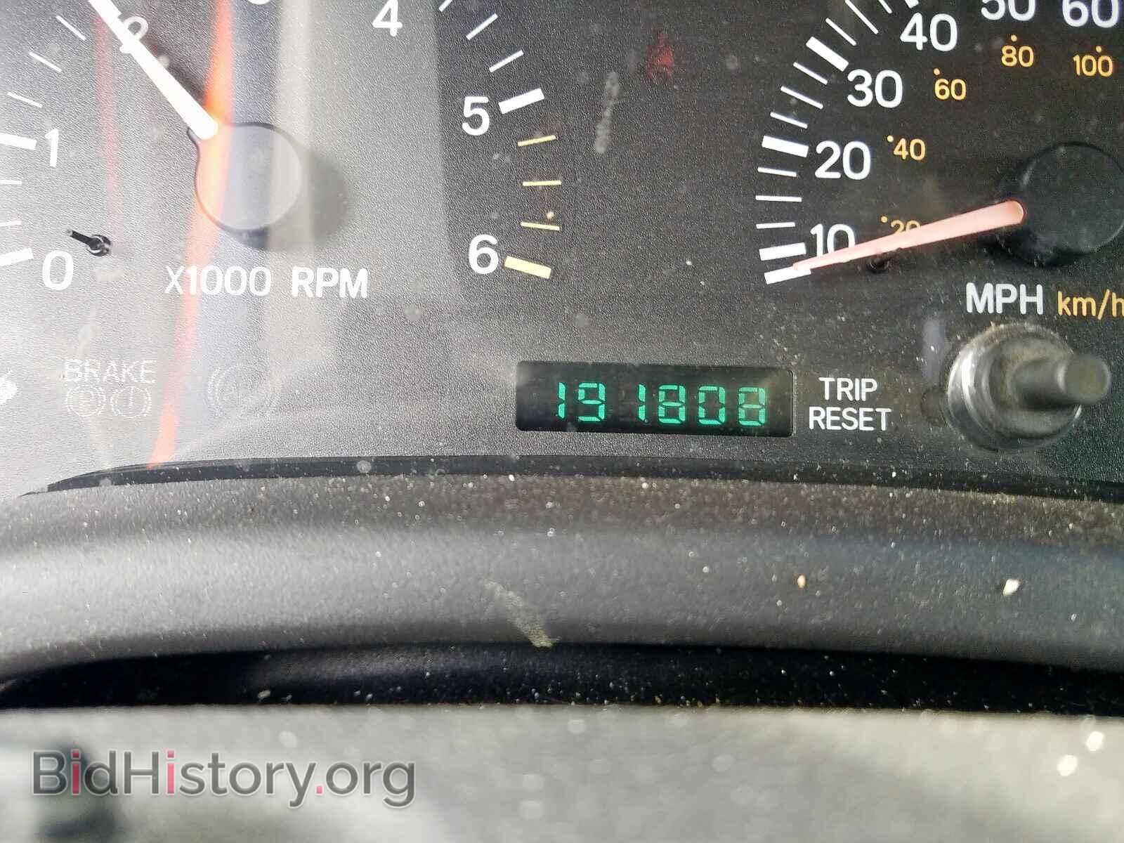 2000 JEEP CHEROKEE S - VIN: 1J4FT48S3YL133628 - Photo 8