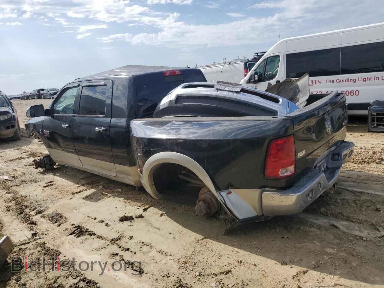2010 DODGE All Models - VIN: 3D73Y4HL3AG142602 - Photo 2