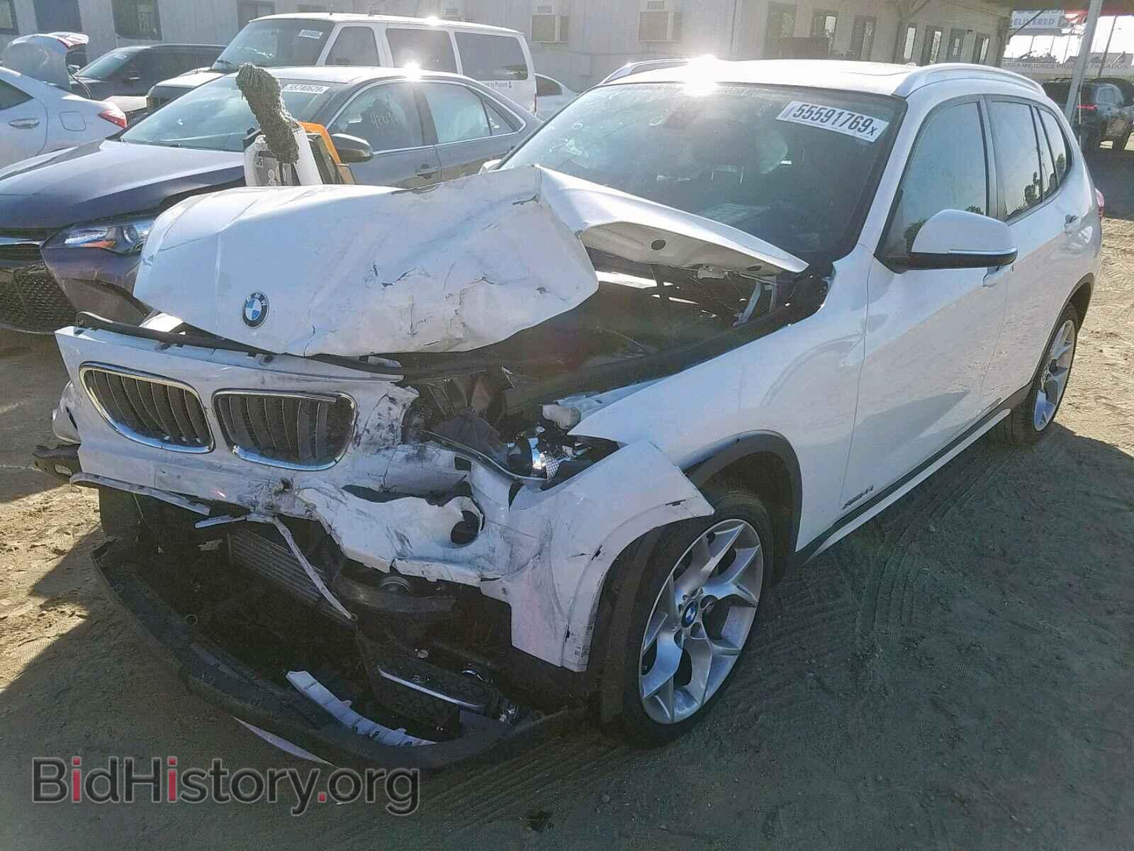 2014 BMW X1 - VIN: WBAVM5C55EVV92517 - Фото 2