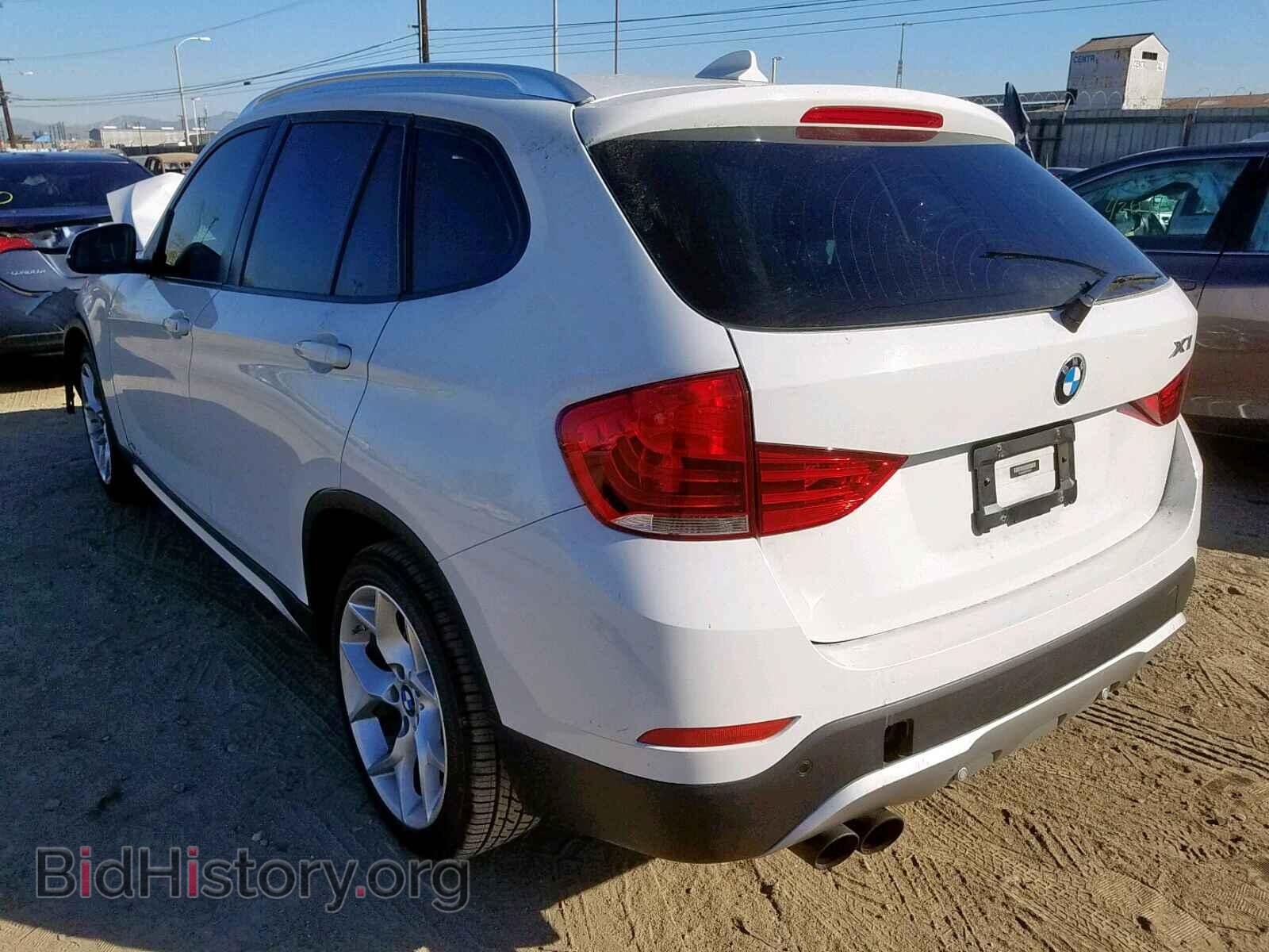 2014 BMW X1 - VIN: WBAVM5C55EVV92517 - Фото 3