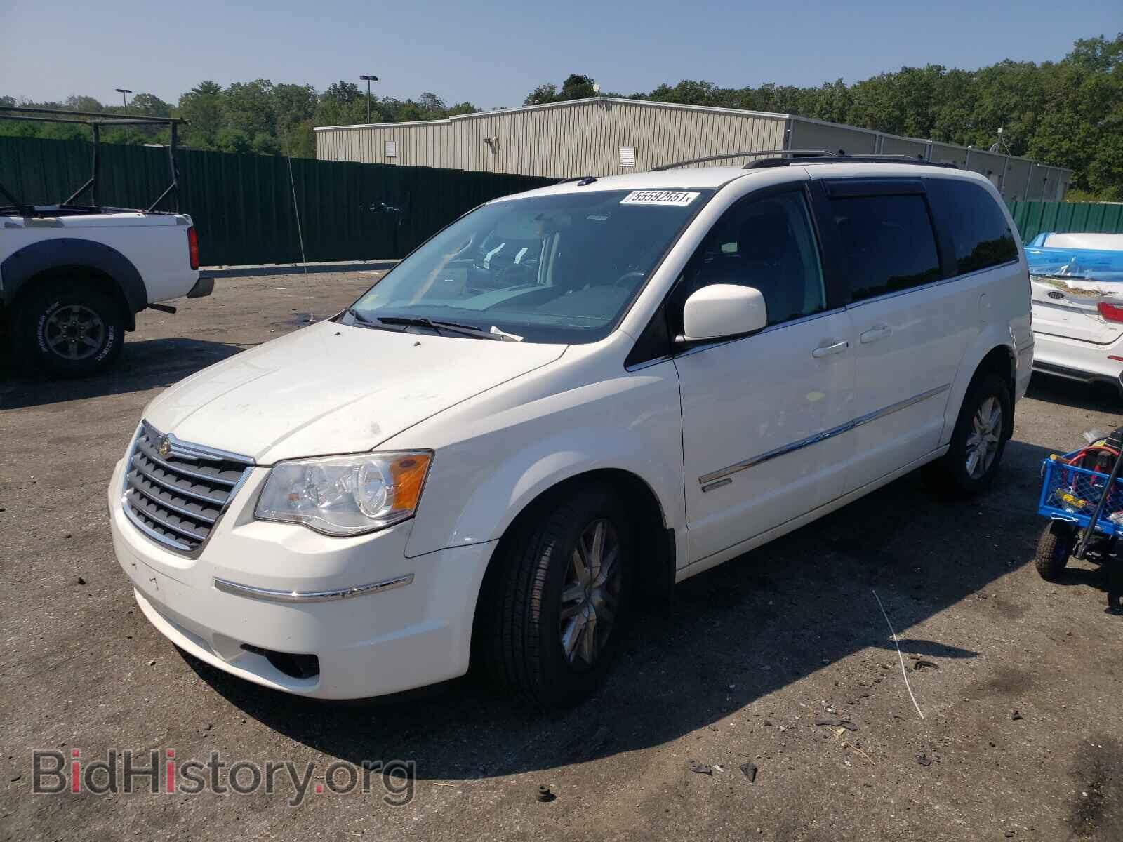 2010 CHRYSLER MINIVAN - VIN: 2A4RR5DX5AR291002 - Фото 2