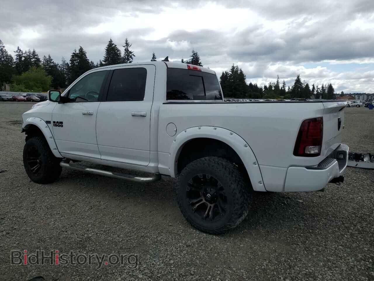 2018 RAM 1500 - VIN: 1C6RR7MT1JS240830 - Фото 2
