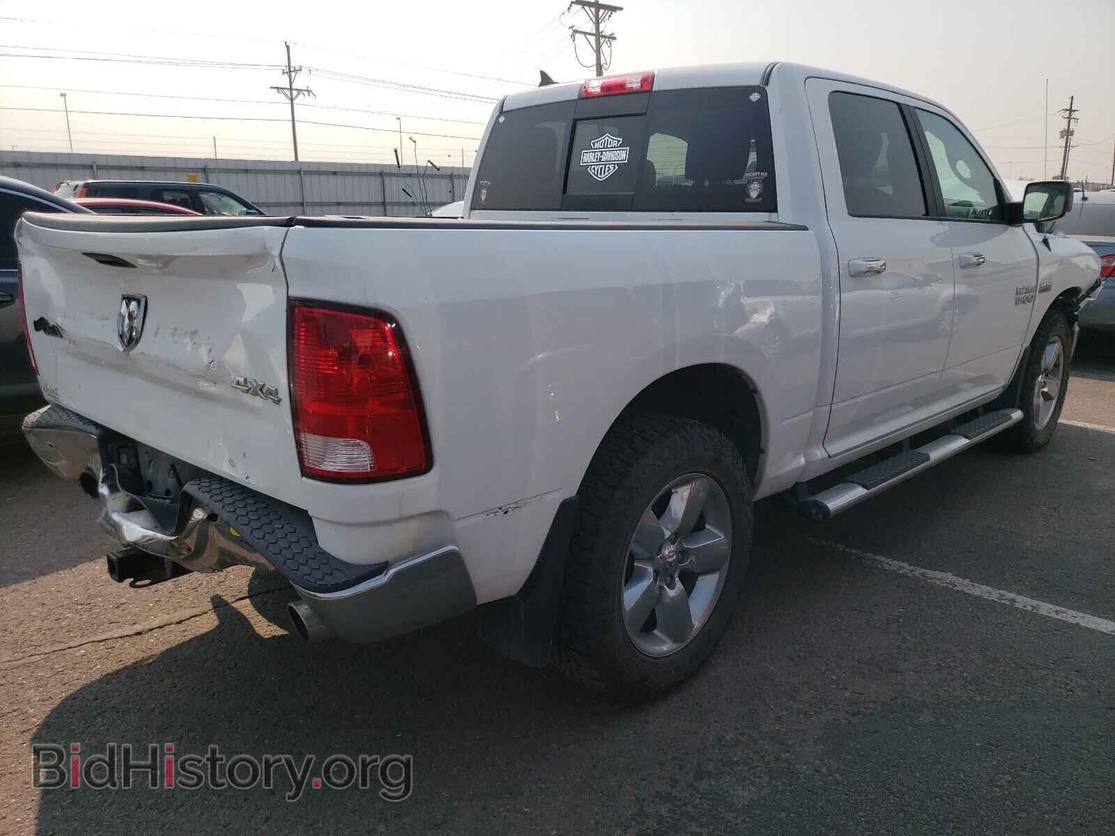 2017 RAM 1500 - VIN: 1C6RR7LT3HS603639 - Photo 4