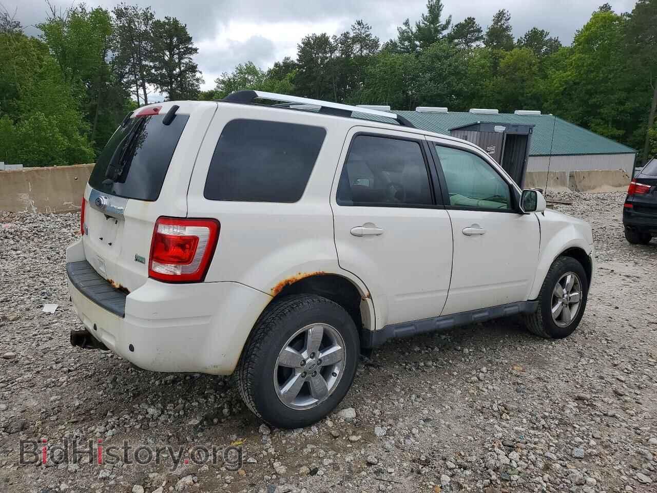 2011 FORD ESCAPE - VIN: 1FMCU0EG6BKB81874 - Фото 3