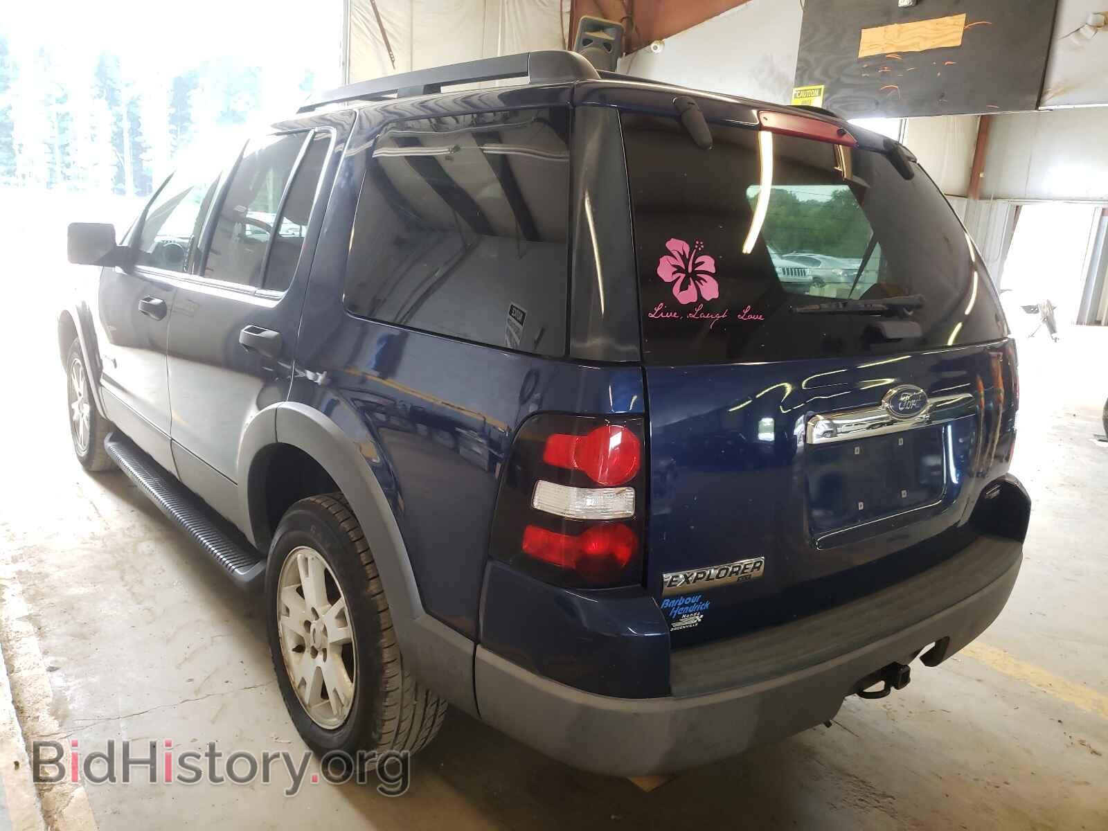 2006 FORD EXPLORER - VIN: 1FMEU63EX6UA12593 - Фото 3