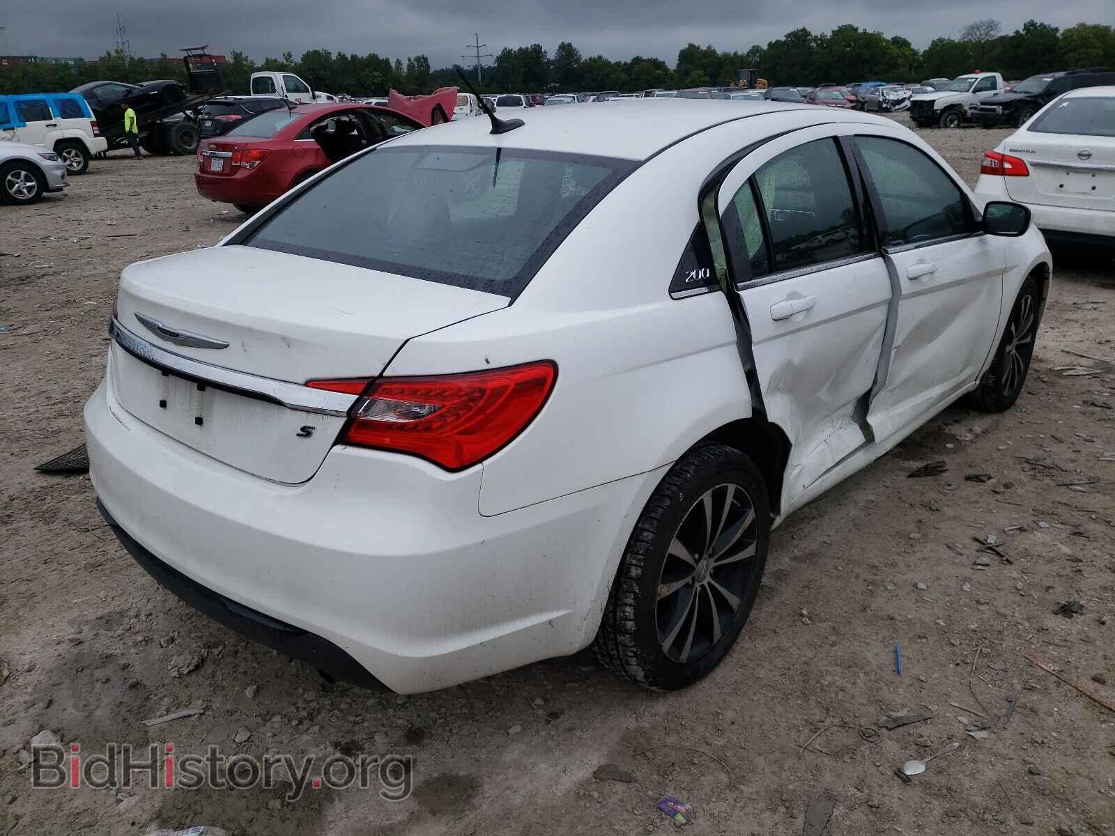 2013 CHRYSLER 200 - VIN: 1C3CCBBB4DN596094 - Фото 4