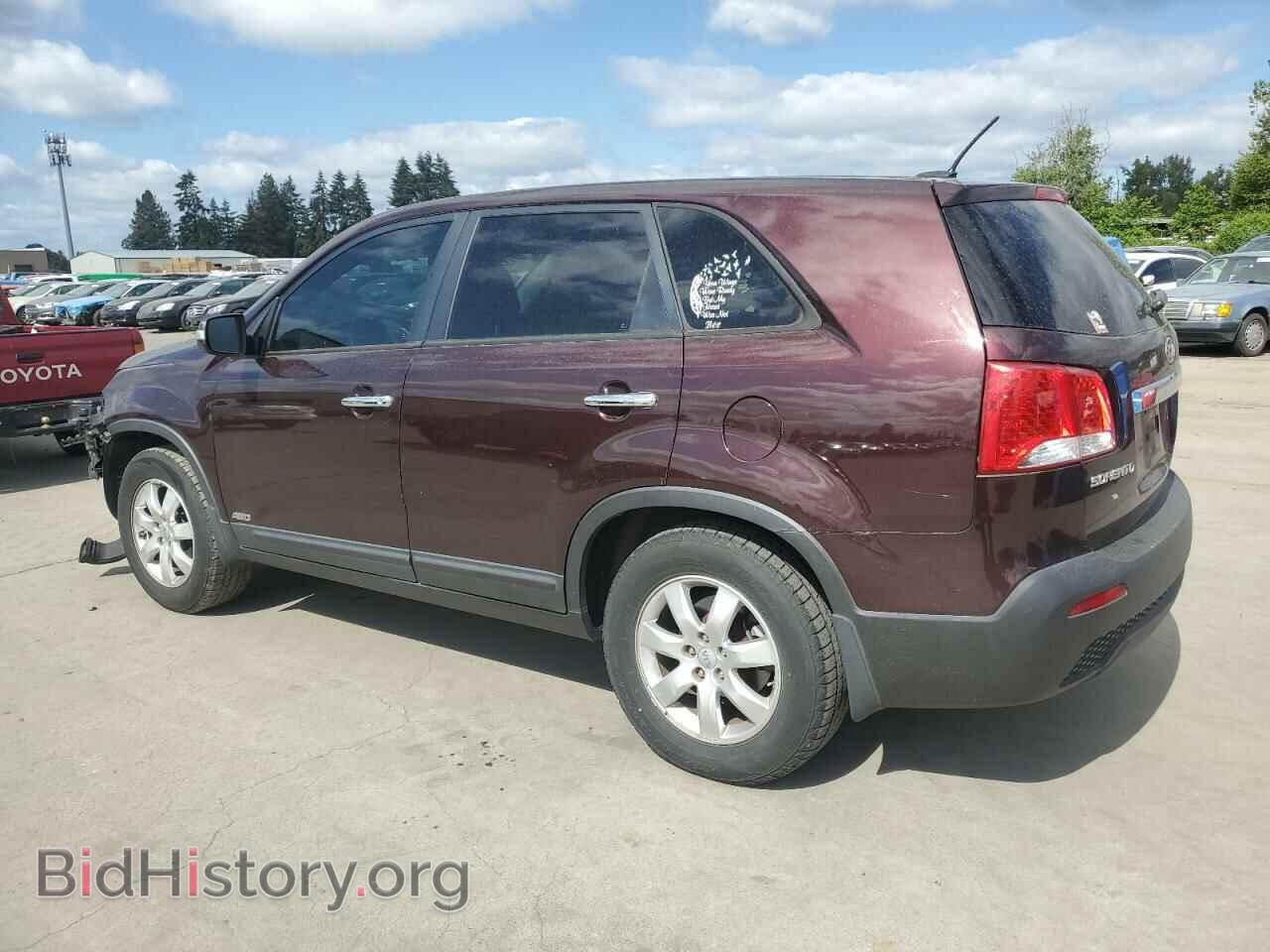 2012 KIA SORENTO - VIN: 5XYKTDA6XCG222022 - Фото 2