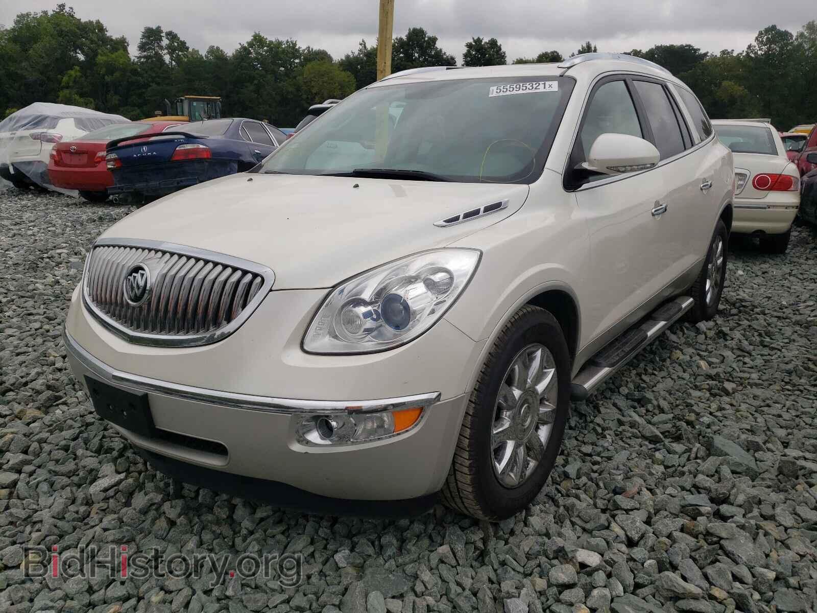 2011 BUICK ENCLAVE - VIN: 5GAKVBED0BJ329054 - Фото 2