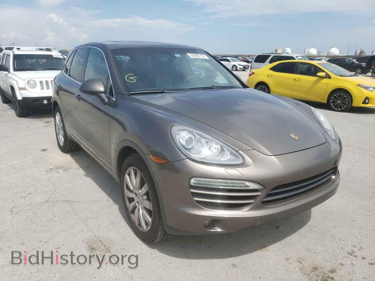 Фотография WP1AA2A2XCLA10579 - PORSCHE CAYENNE 2012